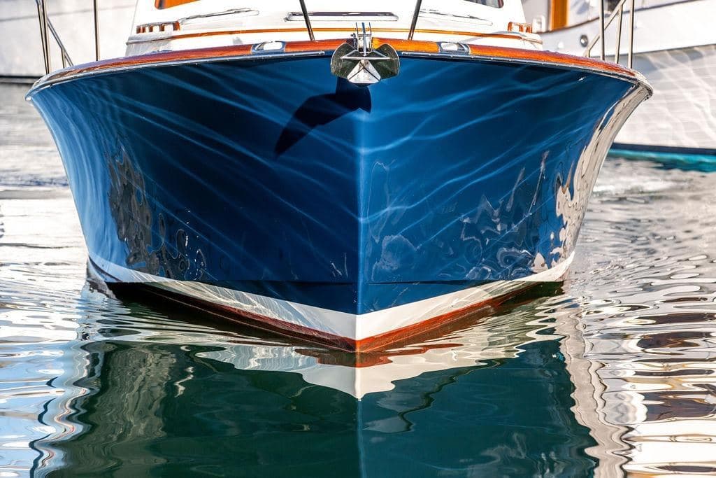 2005 Hinckley Talaria 44 MON AMOUR — photo 5