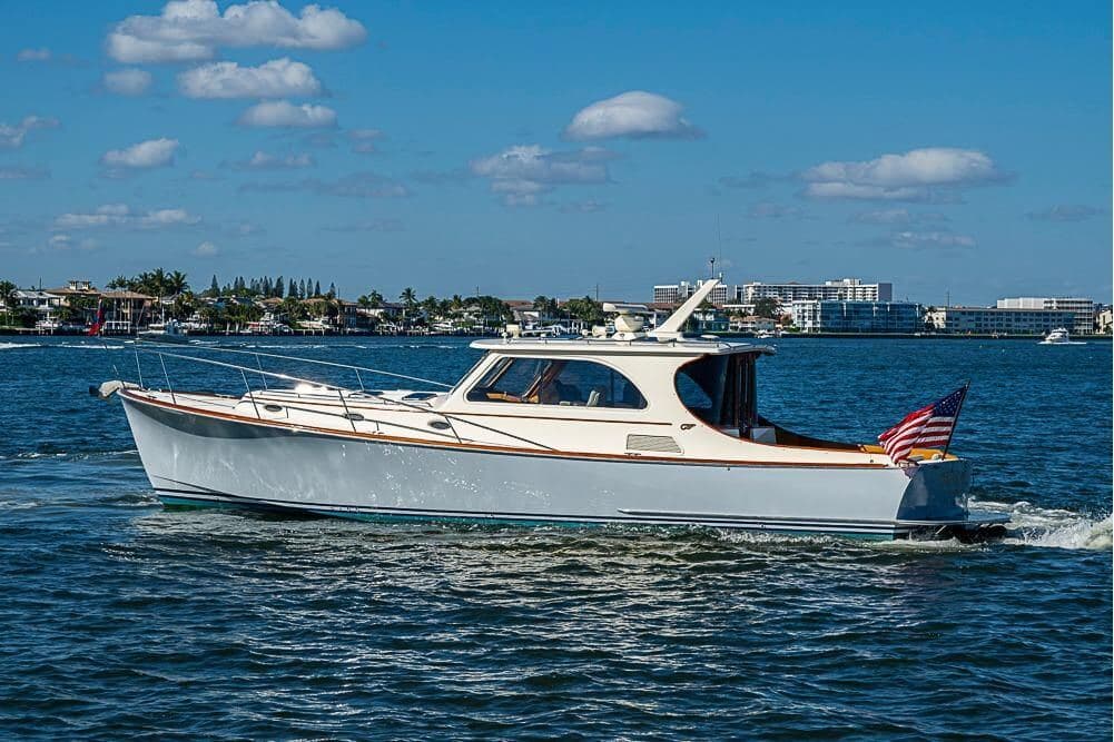 2008 Hinckley Talaria 44 SKYLARK — photo 1