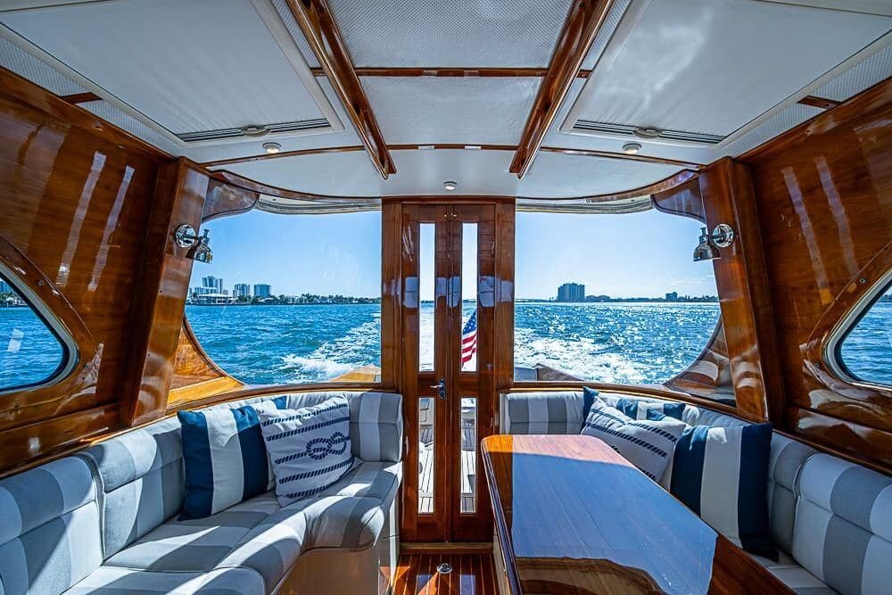 2008 Hinckley Talaria 44 SKYLARK — photo 12