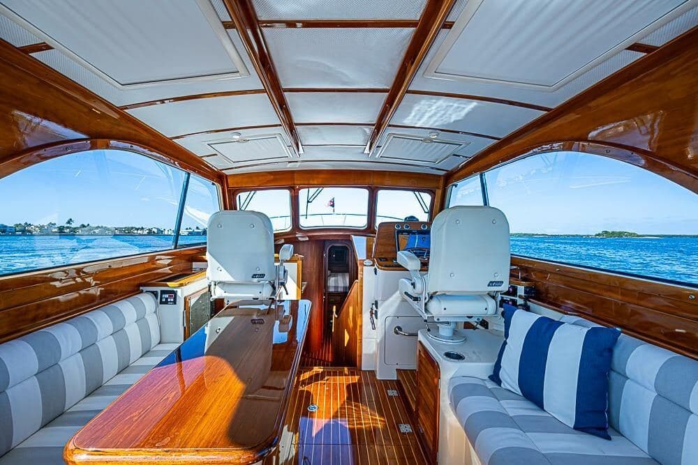 2008 Hinckley Talaria 44 SKYLARK — photo 16