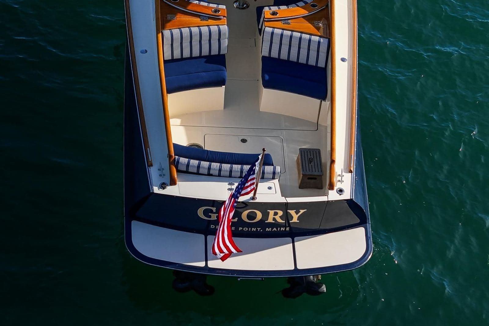 2013 Hinckley Talaria 34 GLORY — photo 9