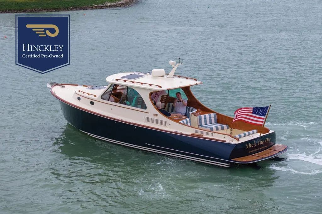 2019 Hinckley Picnic Boat 34 MKII SHE'S THE ONE — photo 1