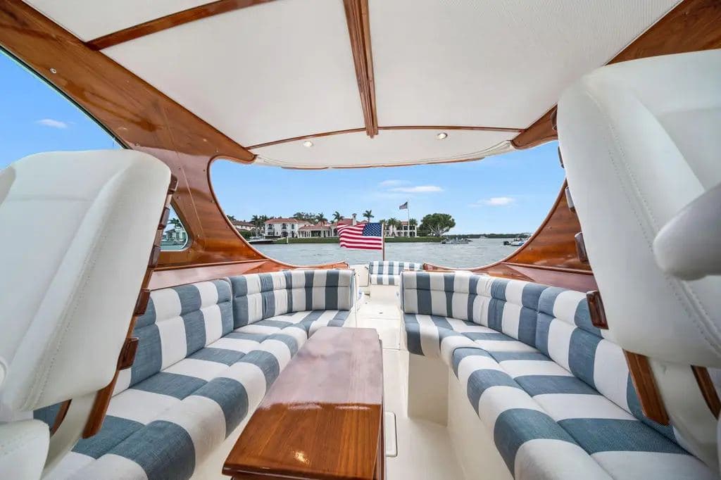 2019 Hinckley Picnic Boat 34 MKII SHE'S THE ONE — photo 6