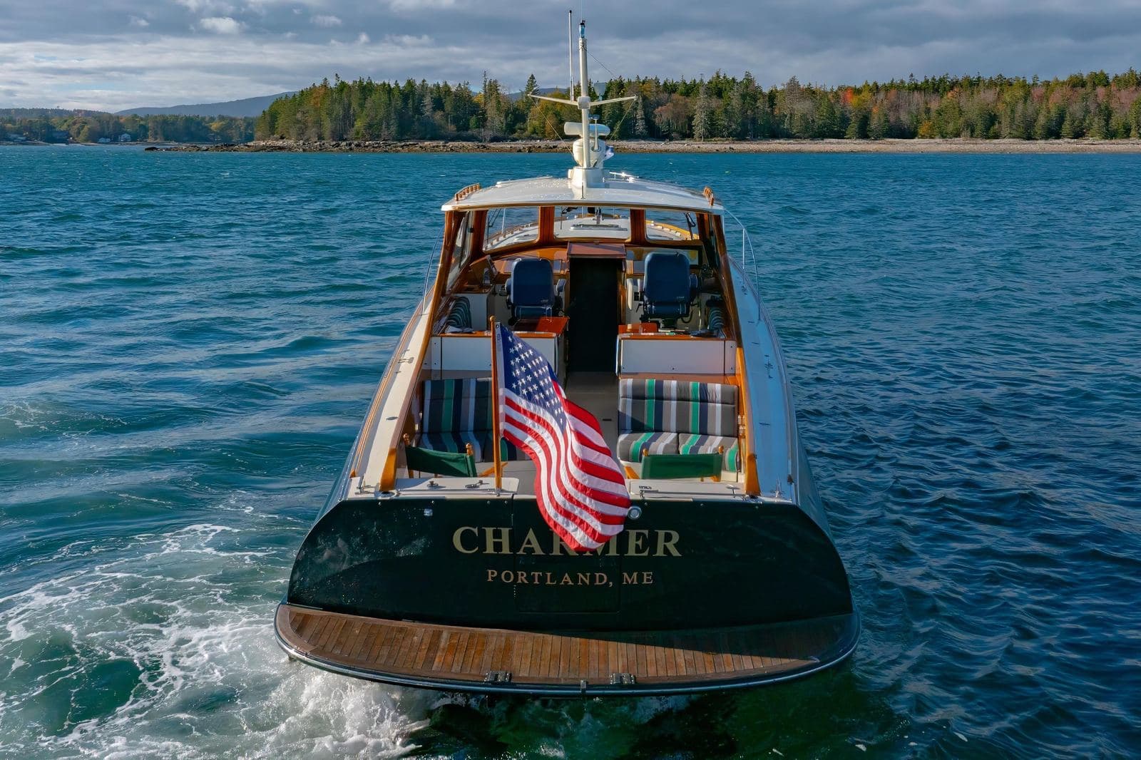 1999 Hinckley Talaria 44 CHARMER — photo 8