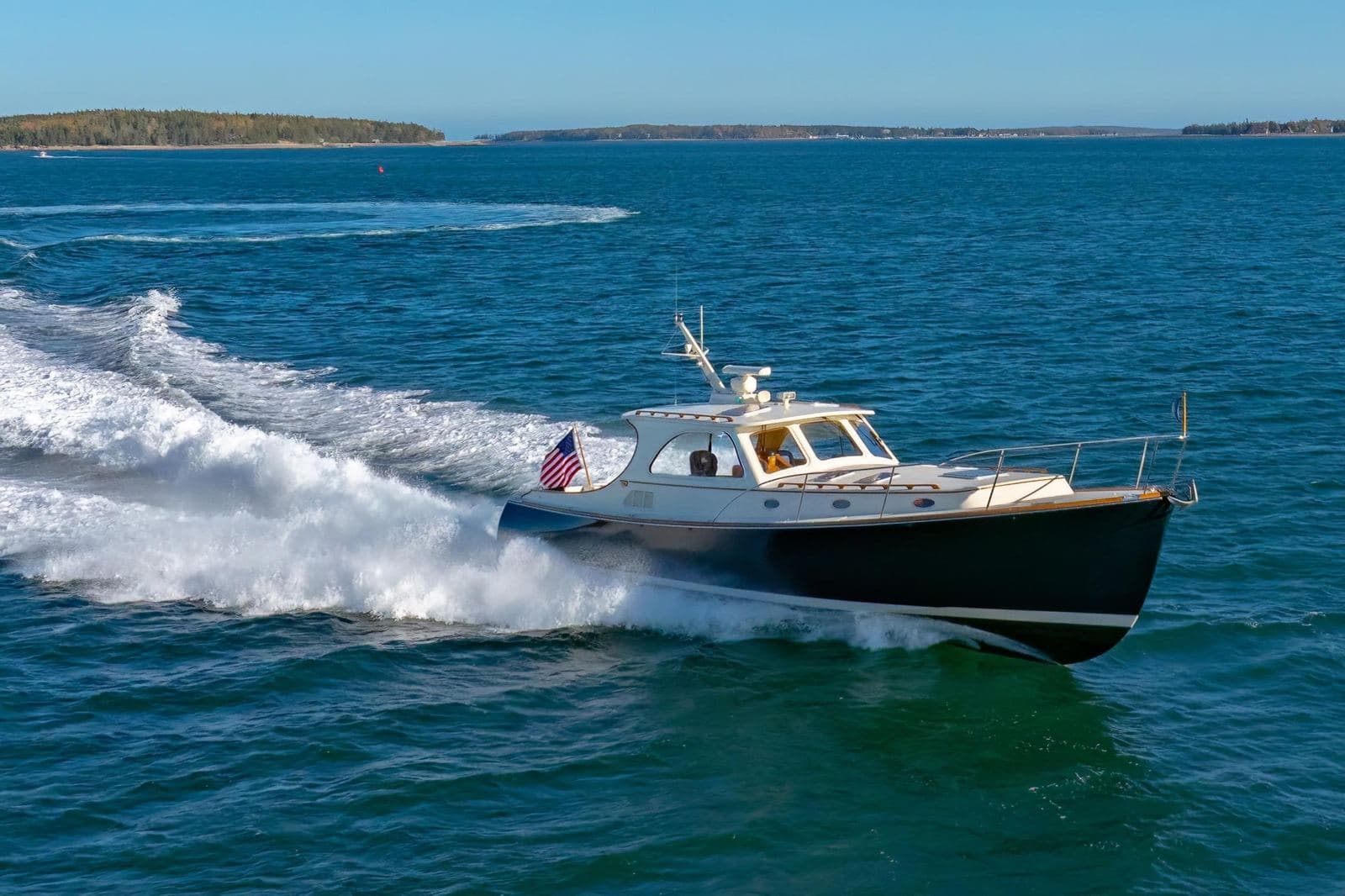 1999 Hinckley Talaria 44 CHARMER — photo 9