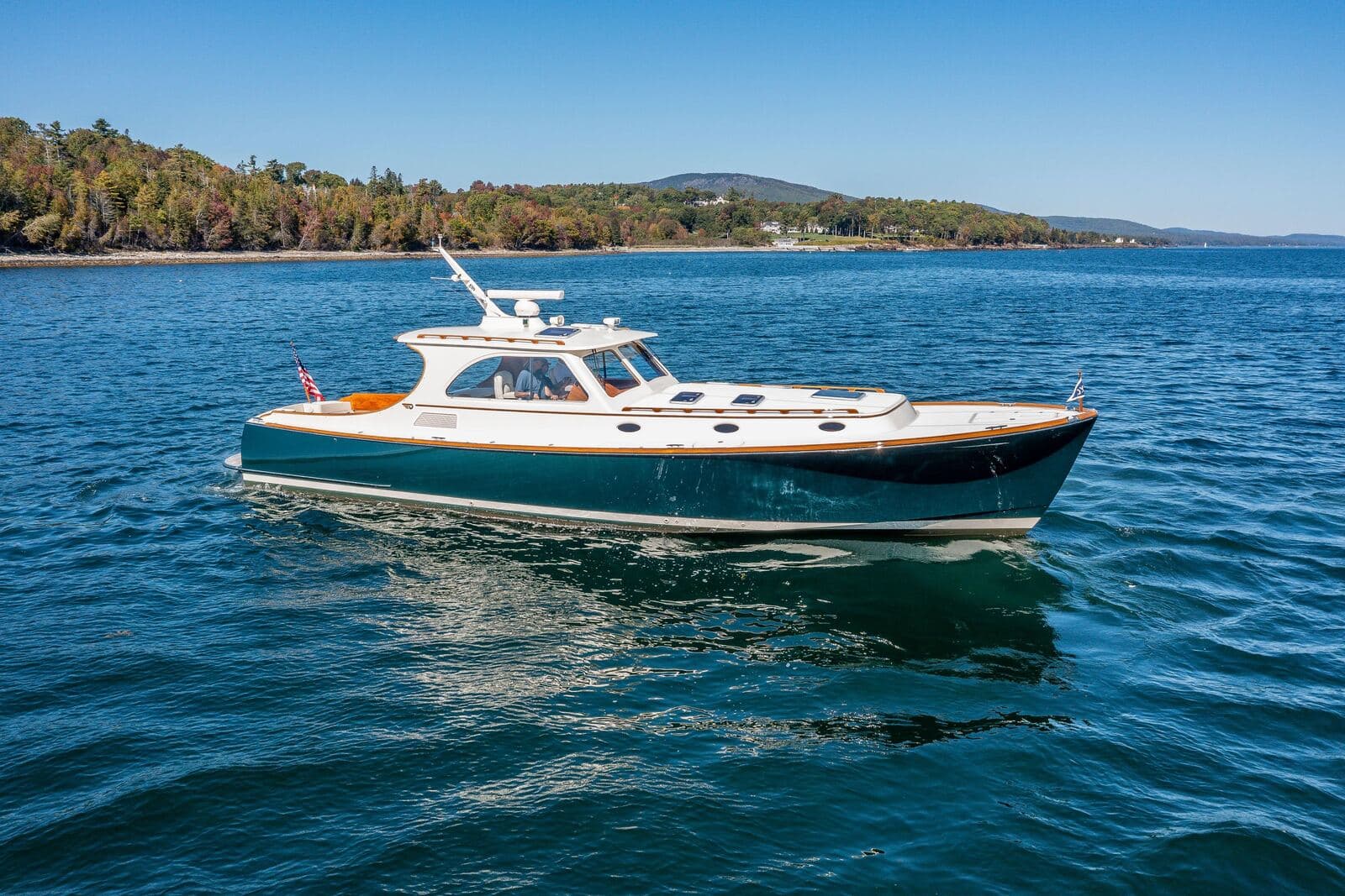 2002 Hinckley Talaria 44 Express PIPE DREAMS — photo 1