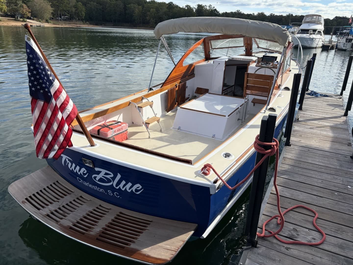1973 Dyer 29 Bass Boat TRUE BLUE — photo 8
