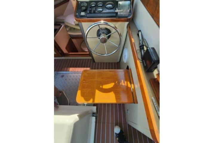 1986 Wasque 26 Downeast WATERLILLY — photo 11