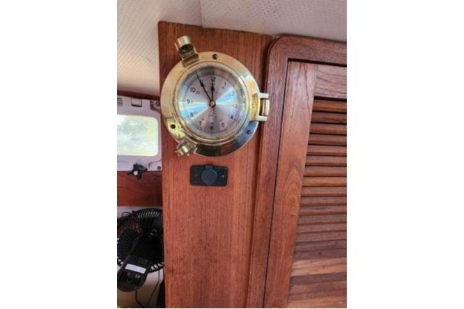 1986 Wasque 26 Downeast WATERLILLY — photo 17