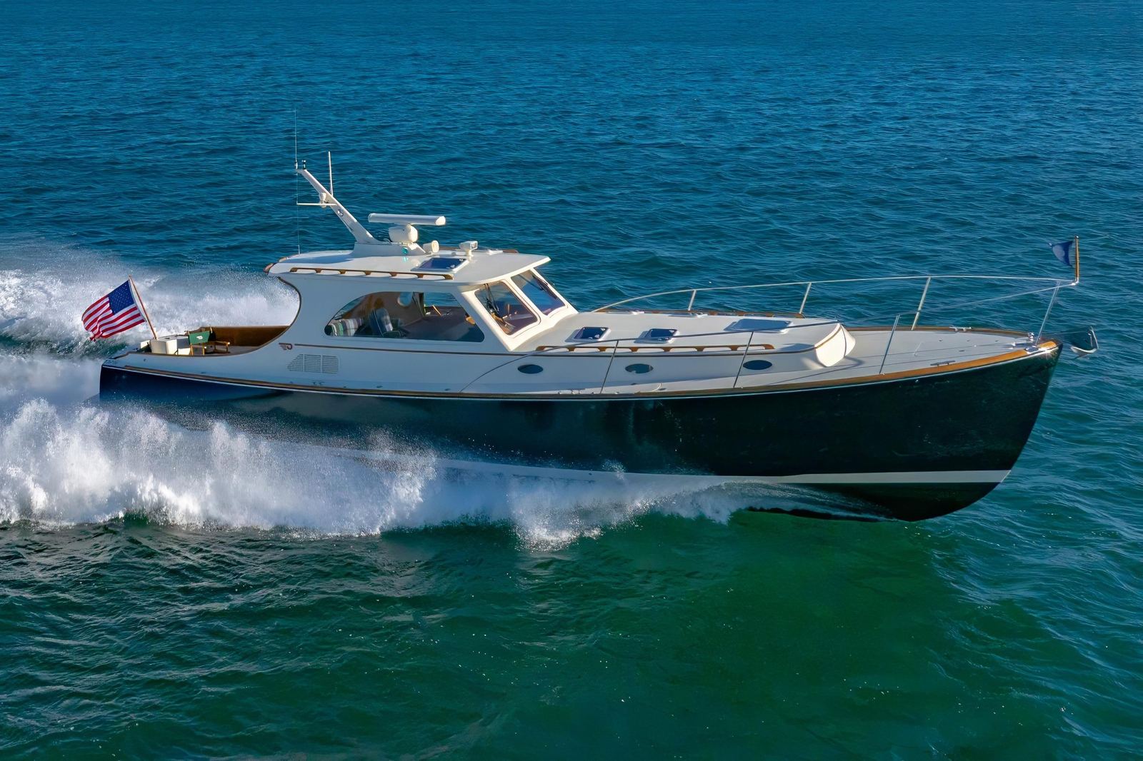 1999 Hinckley Talaria 44 CHARMER — photo 10