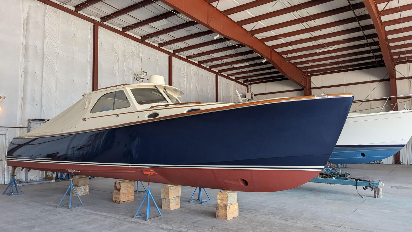 2000 Hinckley Picnic Boat 36 Classic LUNA — photo 18