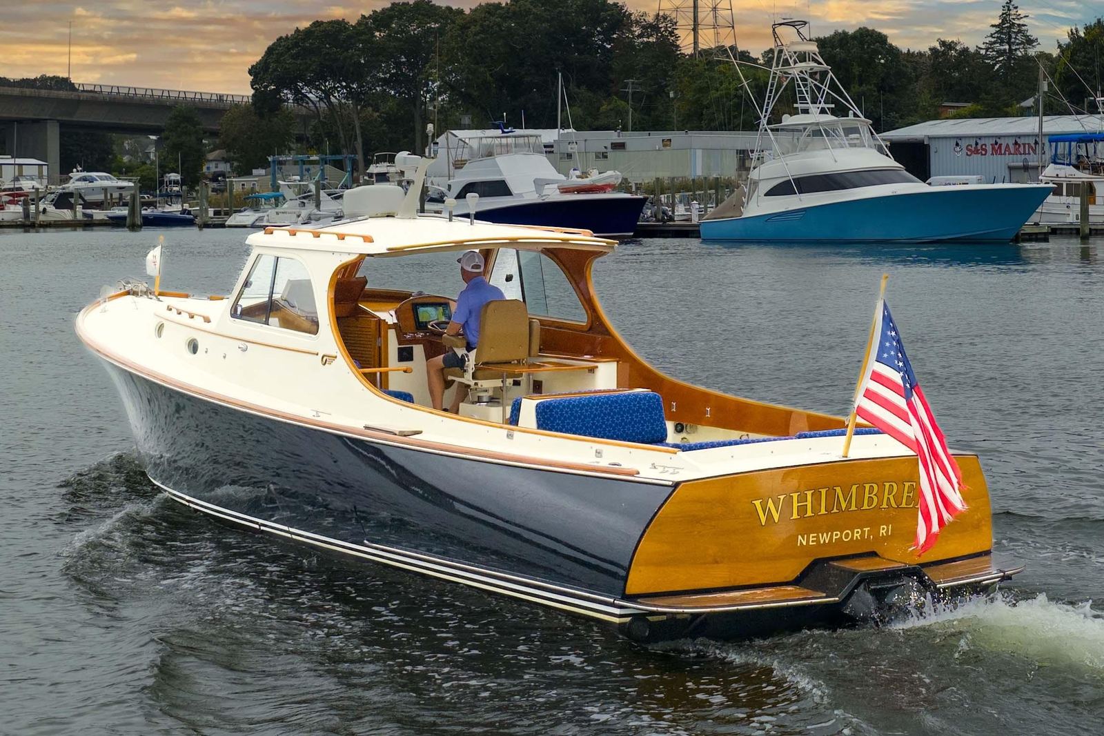 2000 Hinckley Picnic Boat 36 Classic WHIMBREL — photo 4