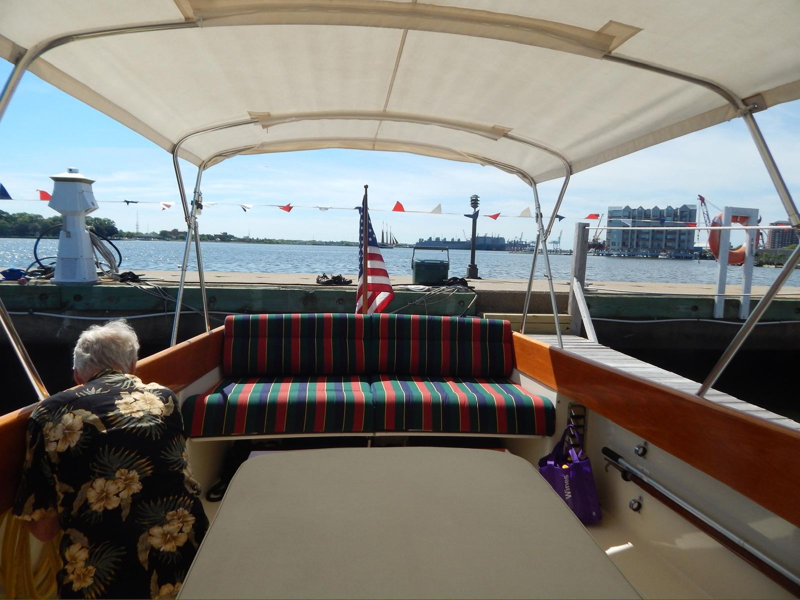 2001 Hinckley Picnic Boat 36 Classic L'Esperance — photo 6
