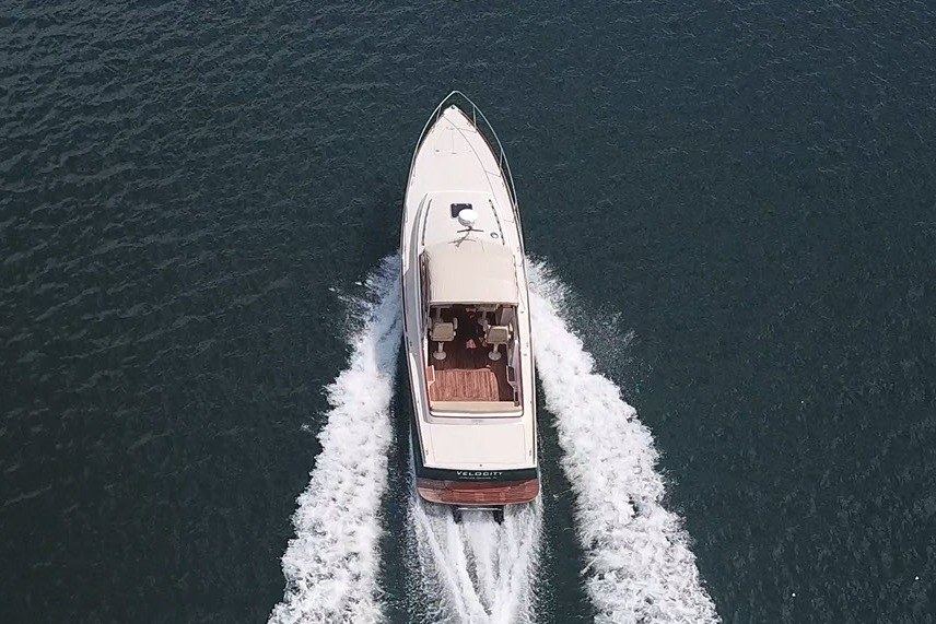 2002 CH Marine Shelter Island Runabout 38 VELOCITY — photo 4
