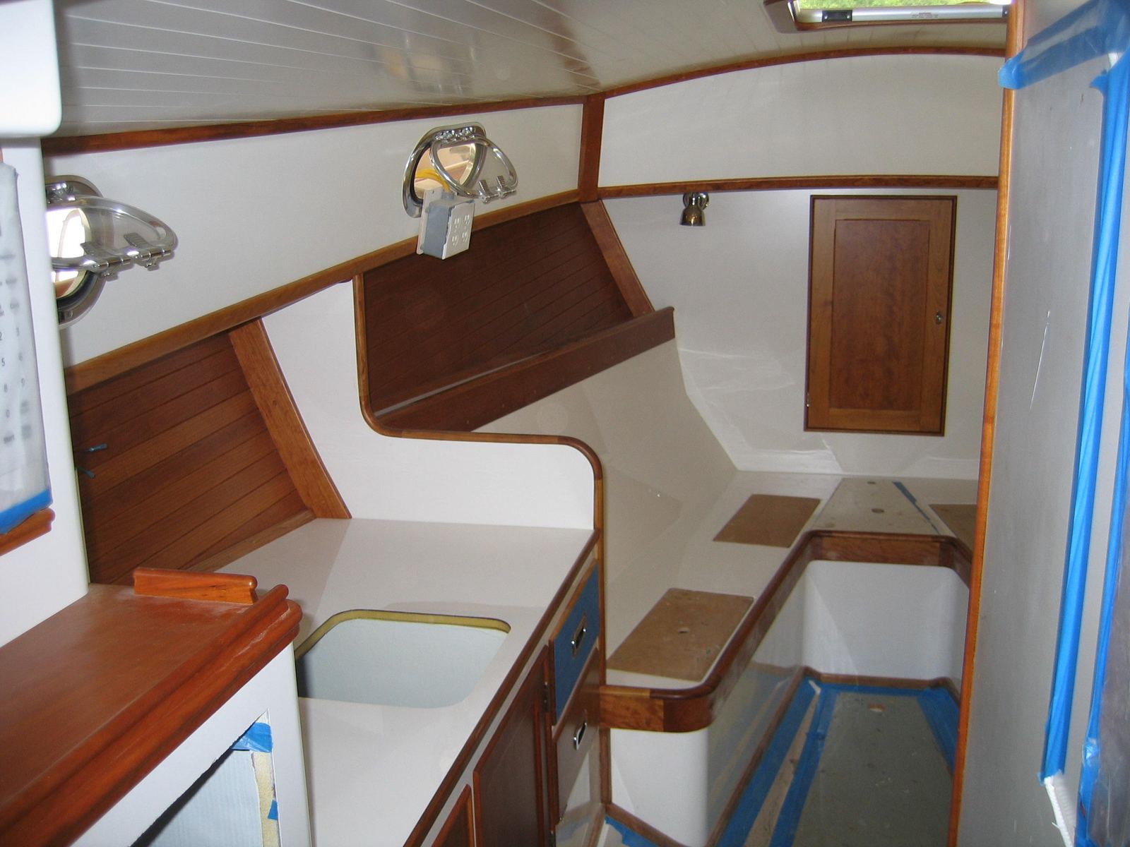 2002 CH Marine Shelter Island Runabout 38 VELOCITY — photo 19