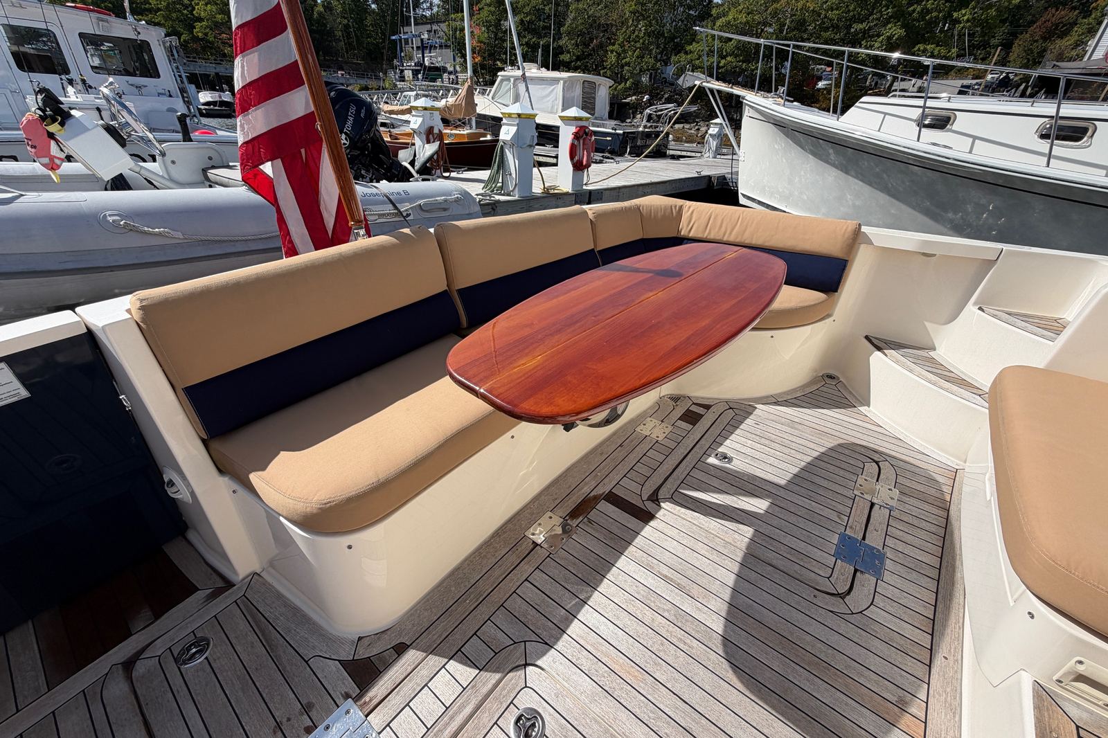 2011 Sabre 40 Sedan Josephine B — photo 16