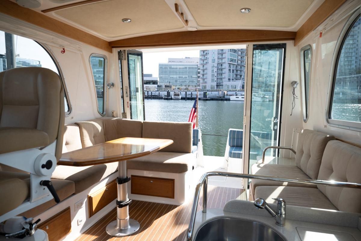 2014 Back Cove 37 HAPPY HOUR — photo 15
