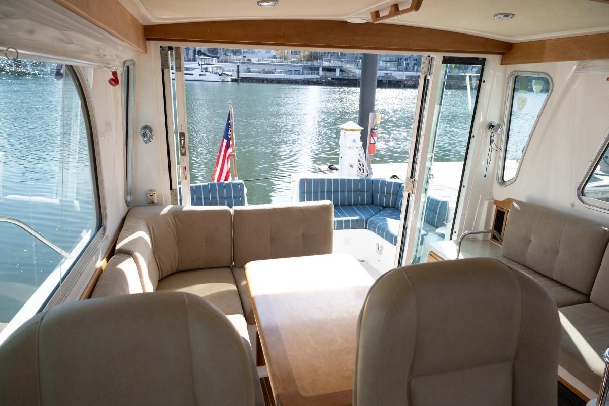 2014 Back Cove 37 HAPPY HOUR — photo 18