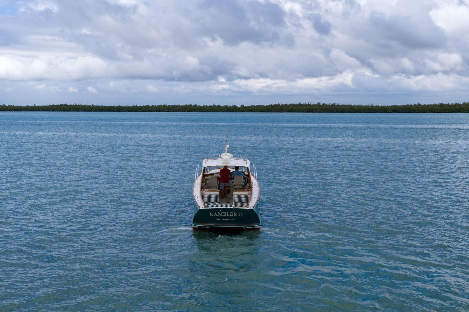 2014 Hinckley Picnic Boat 37 MKIII RAMBLER II — photo 8