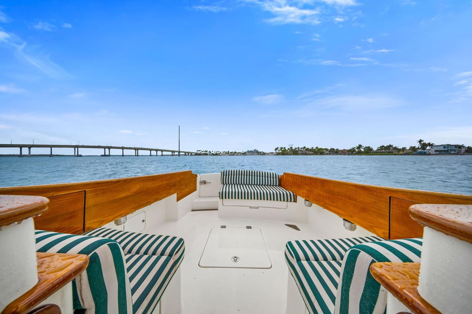 2014 Hinckley Picnic Boat 37 MKIII RAMBLER II — photo 15