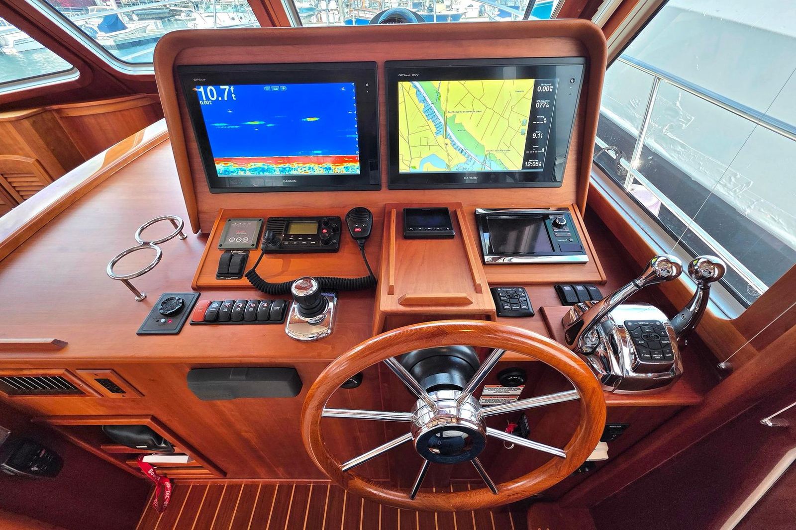 2017 Sabre 42 Salon Express — photo 10