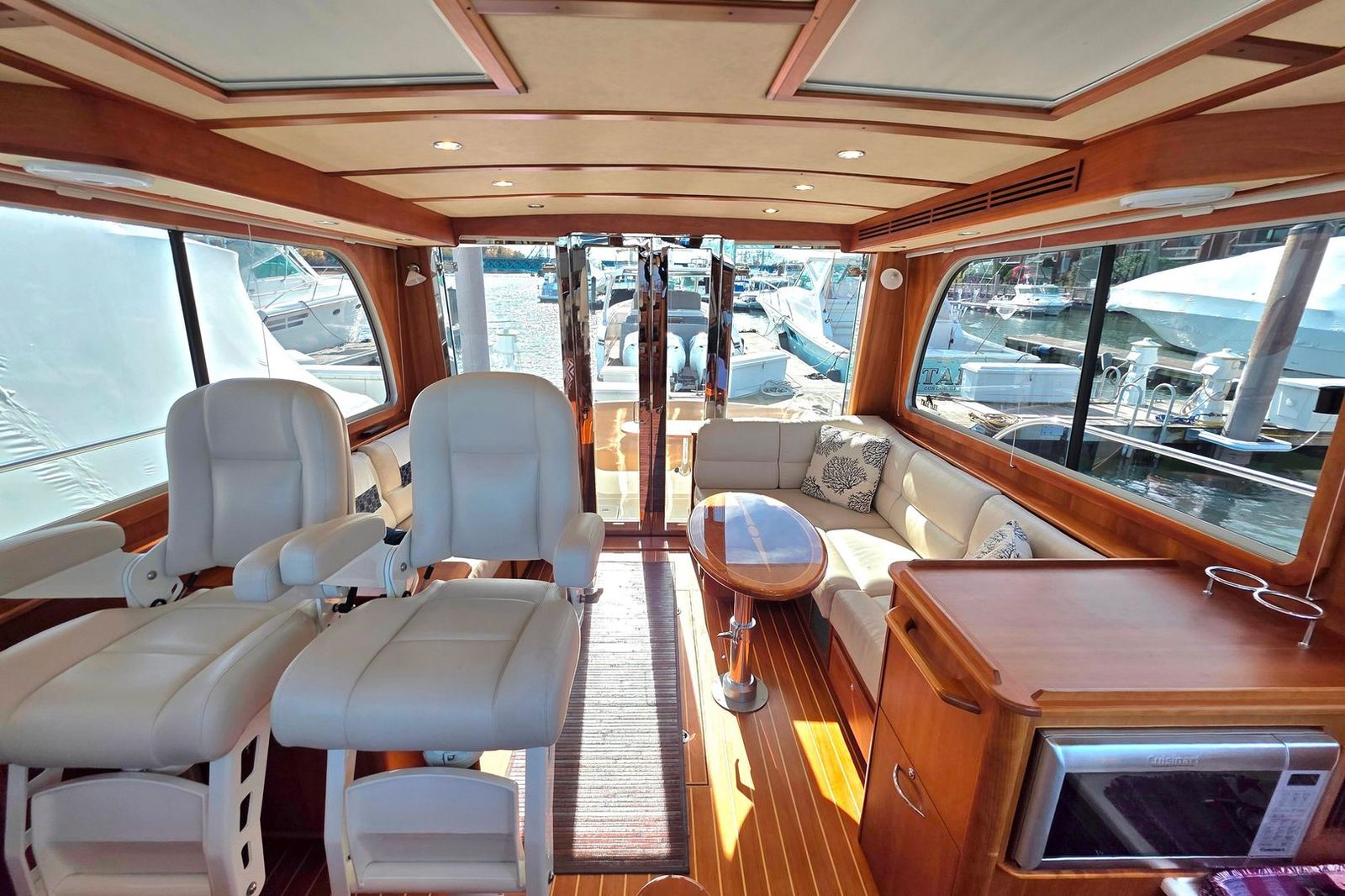 2017 Sabre 42 Salon Express — photo 11