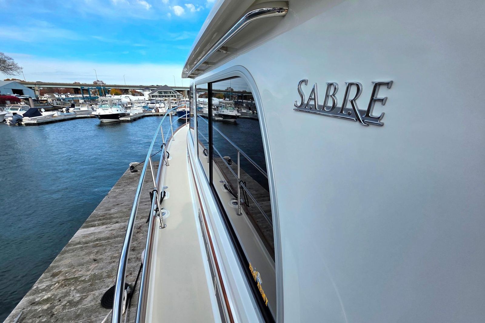 2017 Sabre 42 Salon Express — photo 20