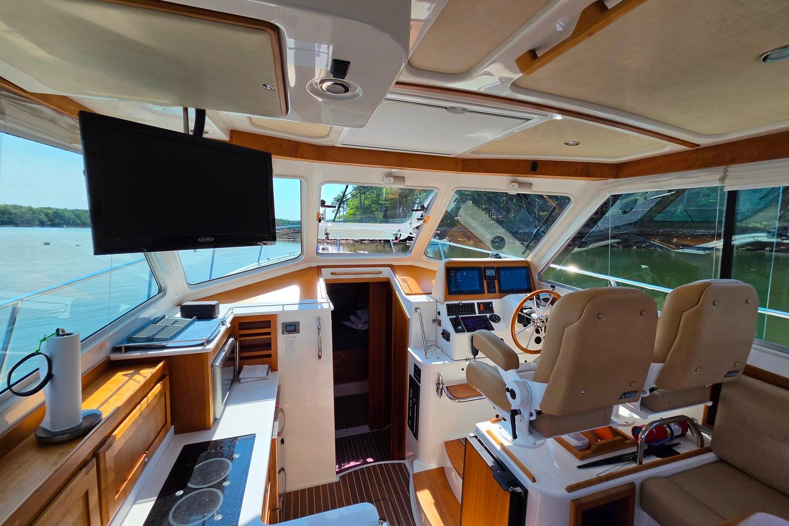 2018 Back Cove 37 SCOUT — photo 10