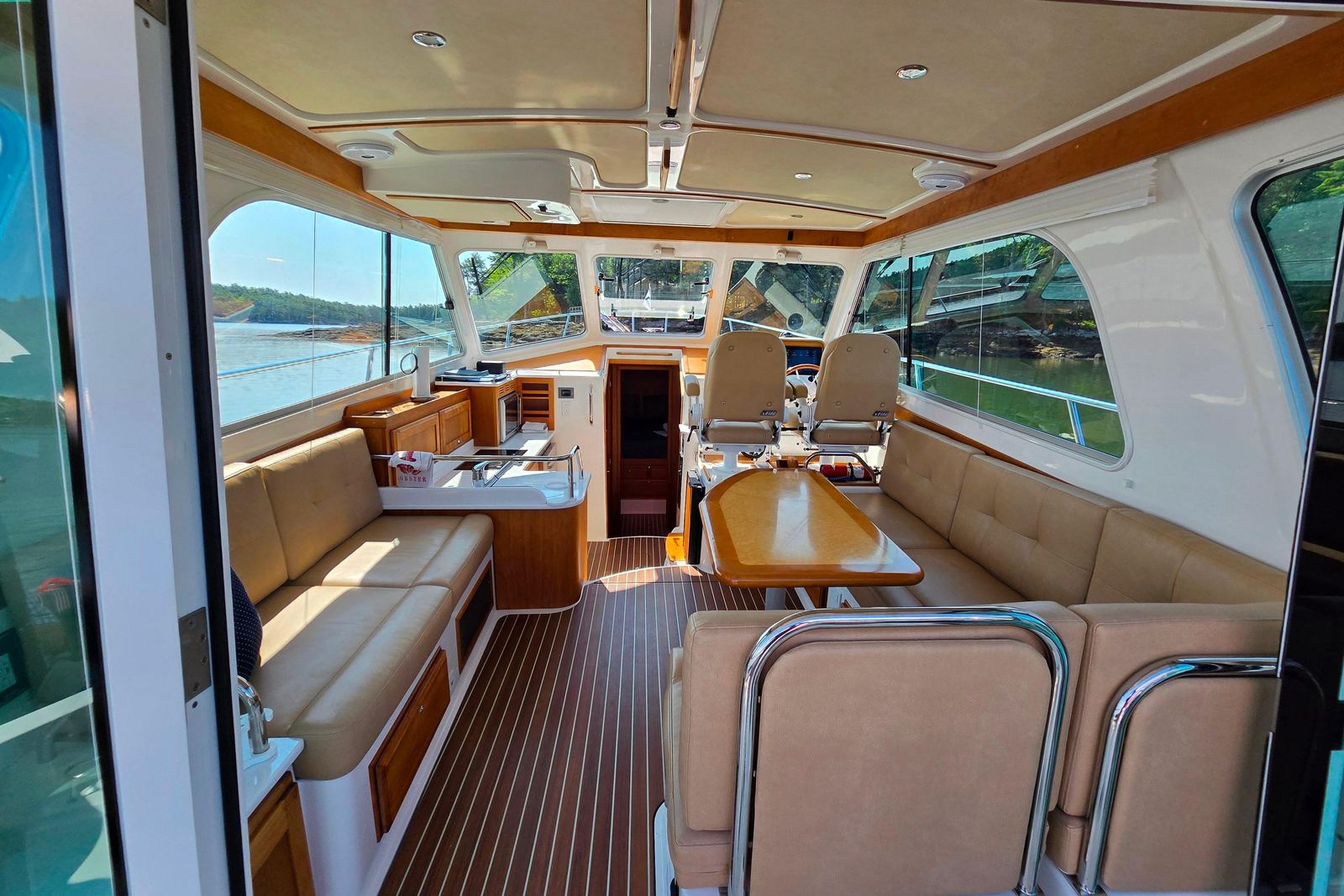 2018 Back Cove 37 SCOUT — photo 15