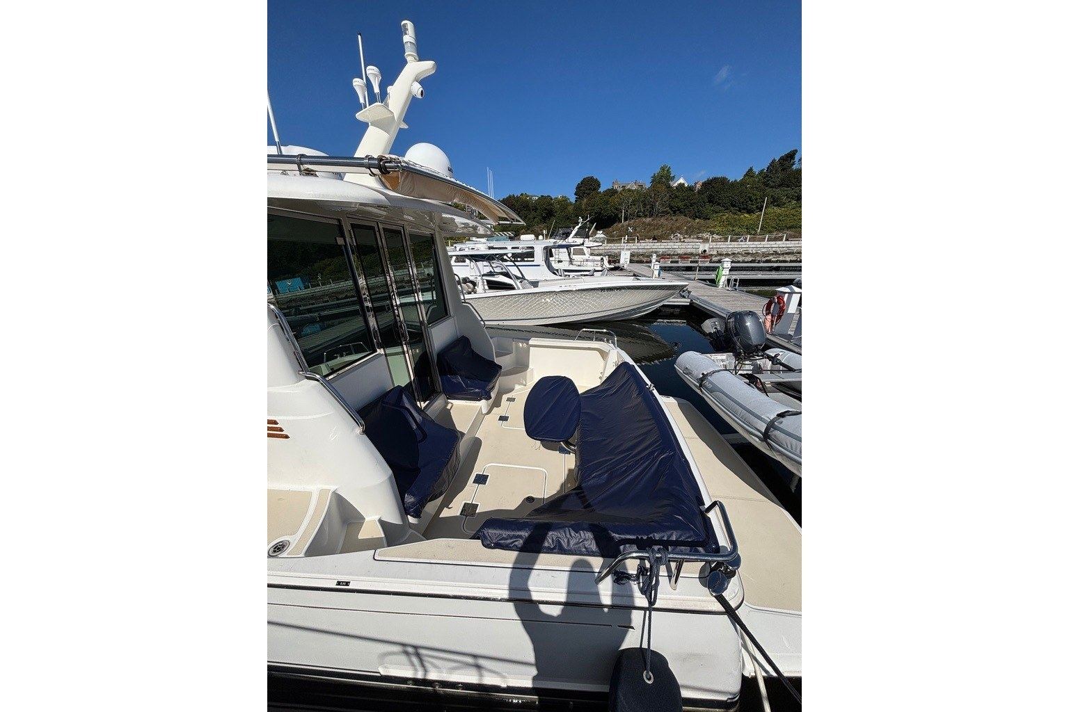 2018 Sabre 42 Salon Express THREE BELLES — photo 3