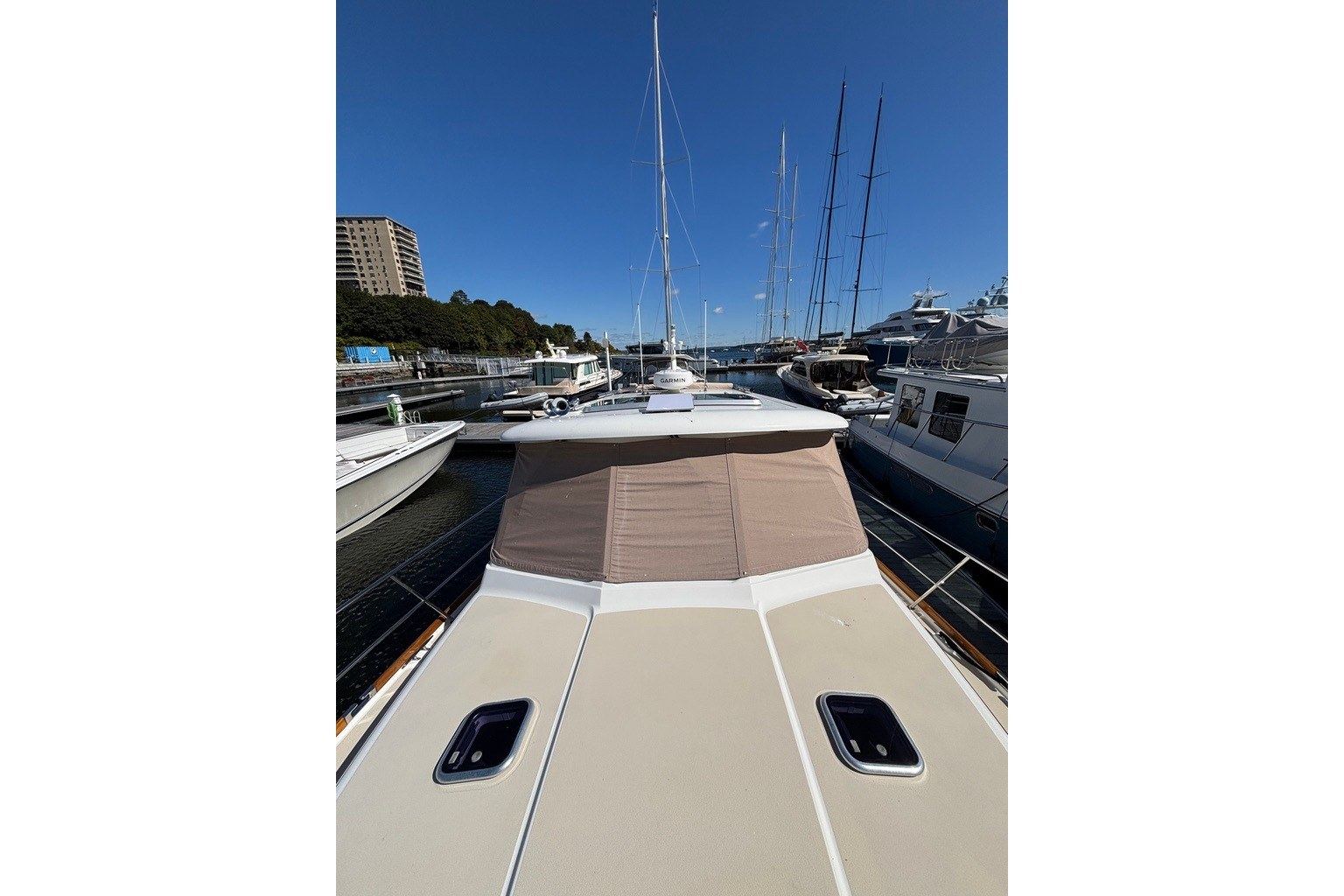 2018 Sabre 42 Salon Express THREE BELLES — photo 13