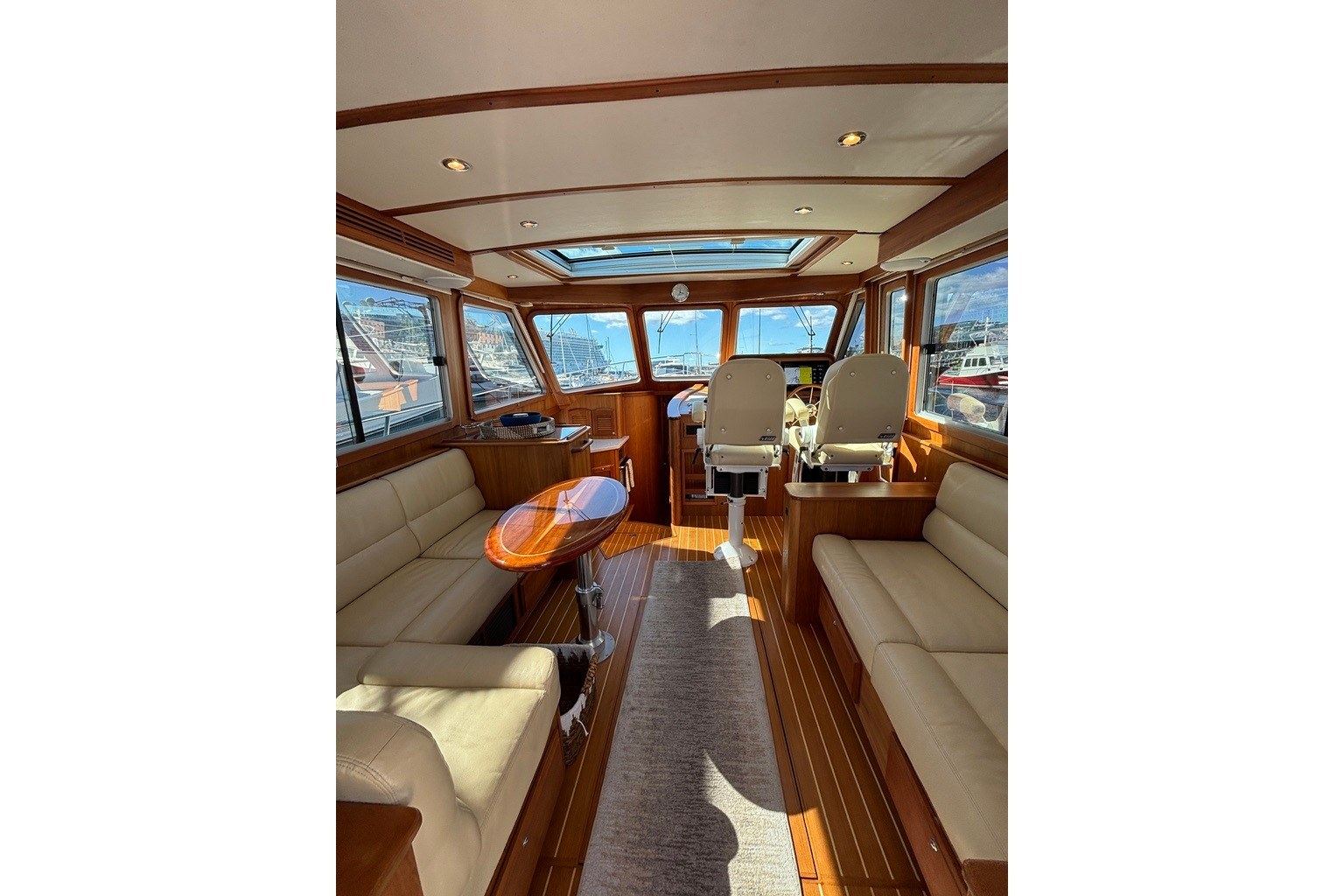 2018 Sabre 42 Salon Express THREE BELLES — photo 15