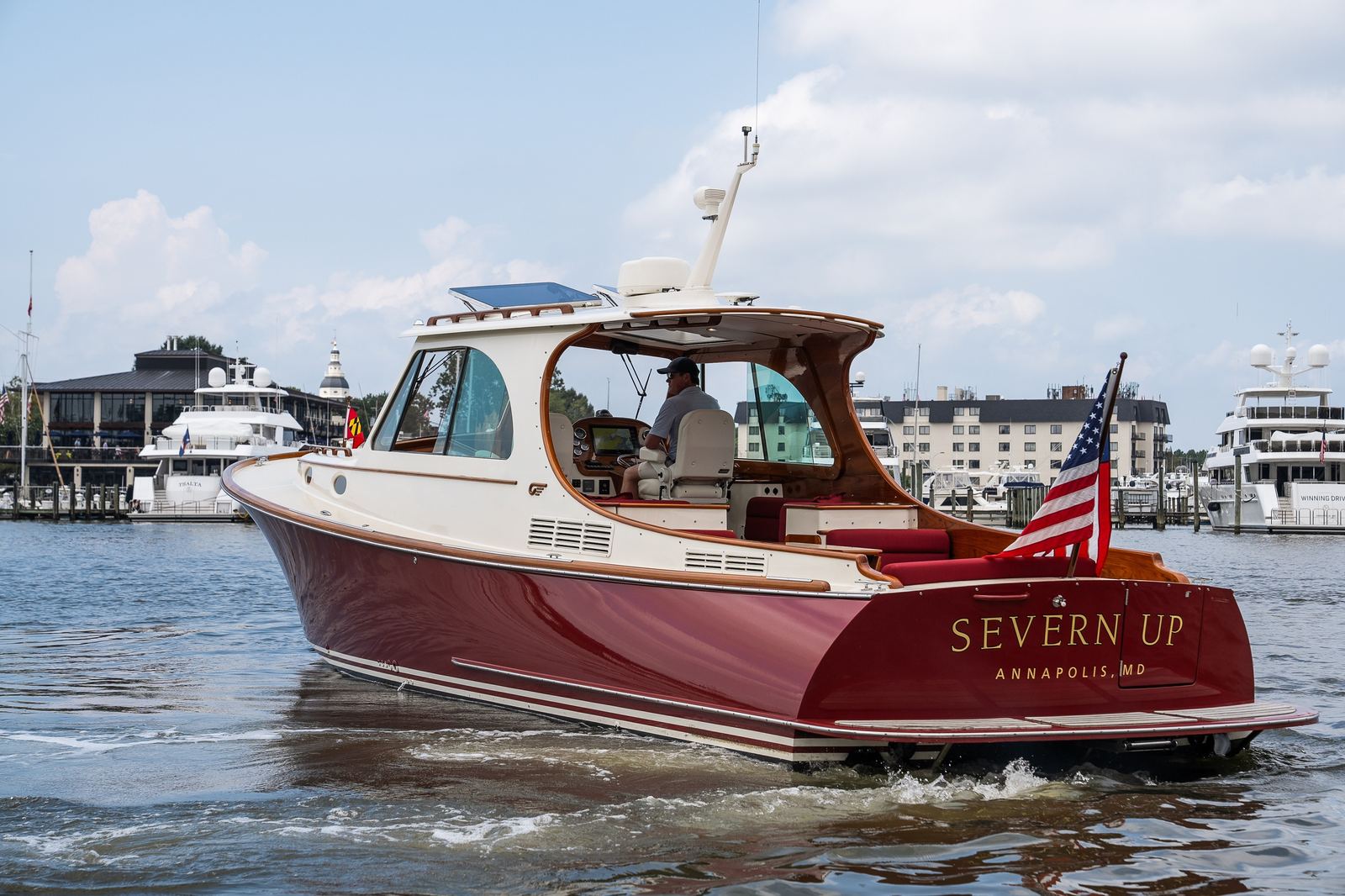 2020 Hinckley Picnic Boat 37 MKIII SEVERN UP — photo 3