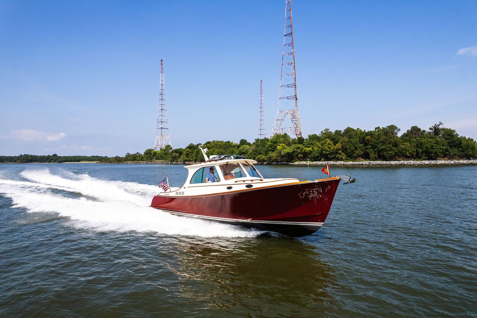2020 Hinckley Picnic Boat 37 MKIII SEVERN UP — photo 7