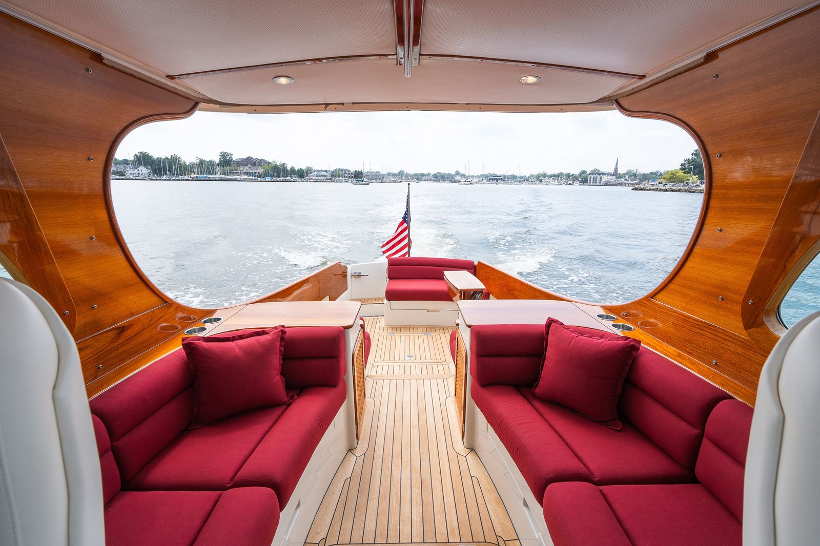 2020 Hinckley Picnic Boat 37 MKIII SEVERN UP — photo 14