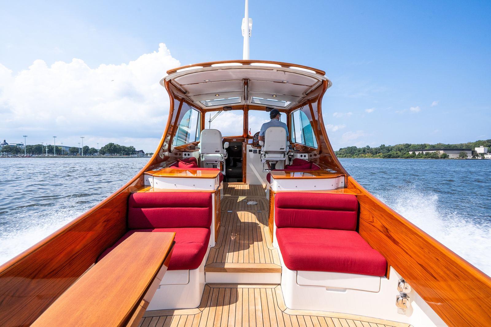 2020 Hinckley Picnic Boat 37 MKIII SEVERN UP — photo 19