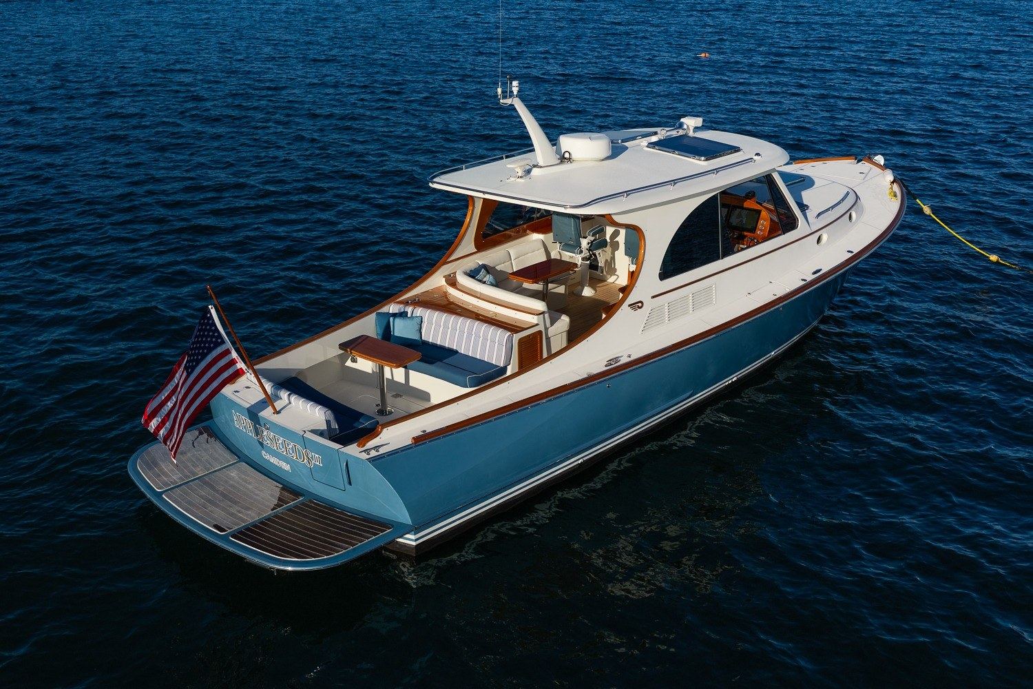 2020 Hinckley Picnic Boat 40 APPLESEEDS II — photo 4