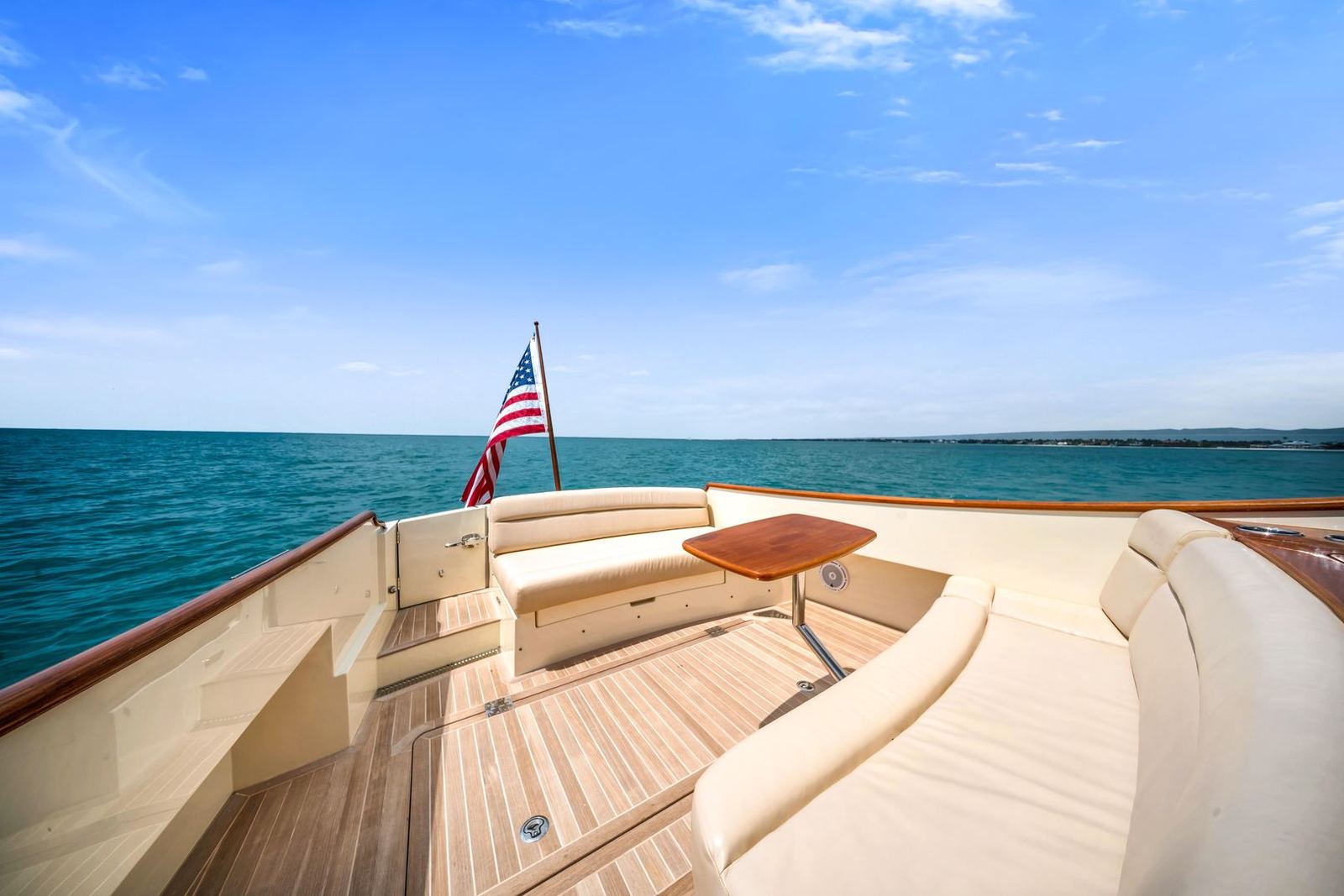 2020 Hinckley Picnic Boat 40 OLD FASHION — photo 5