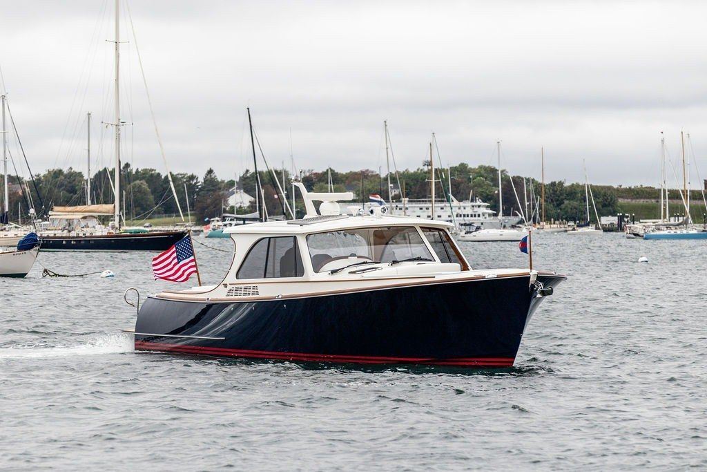 2026 Hinckley Picnic Boat 39 NINKASI — photo 3