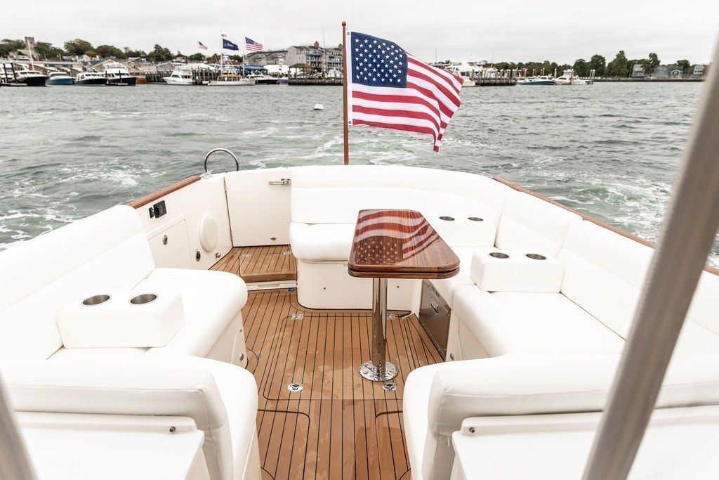 2026 Hinckley Picnic Boat 39 NINKASI — photo 6