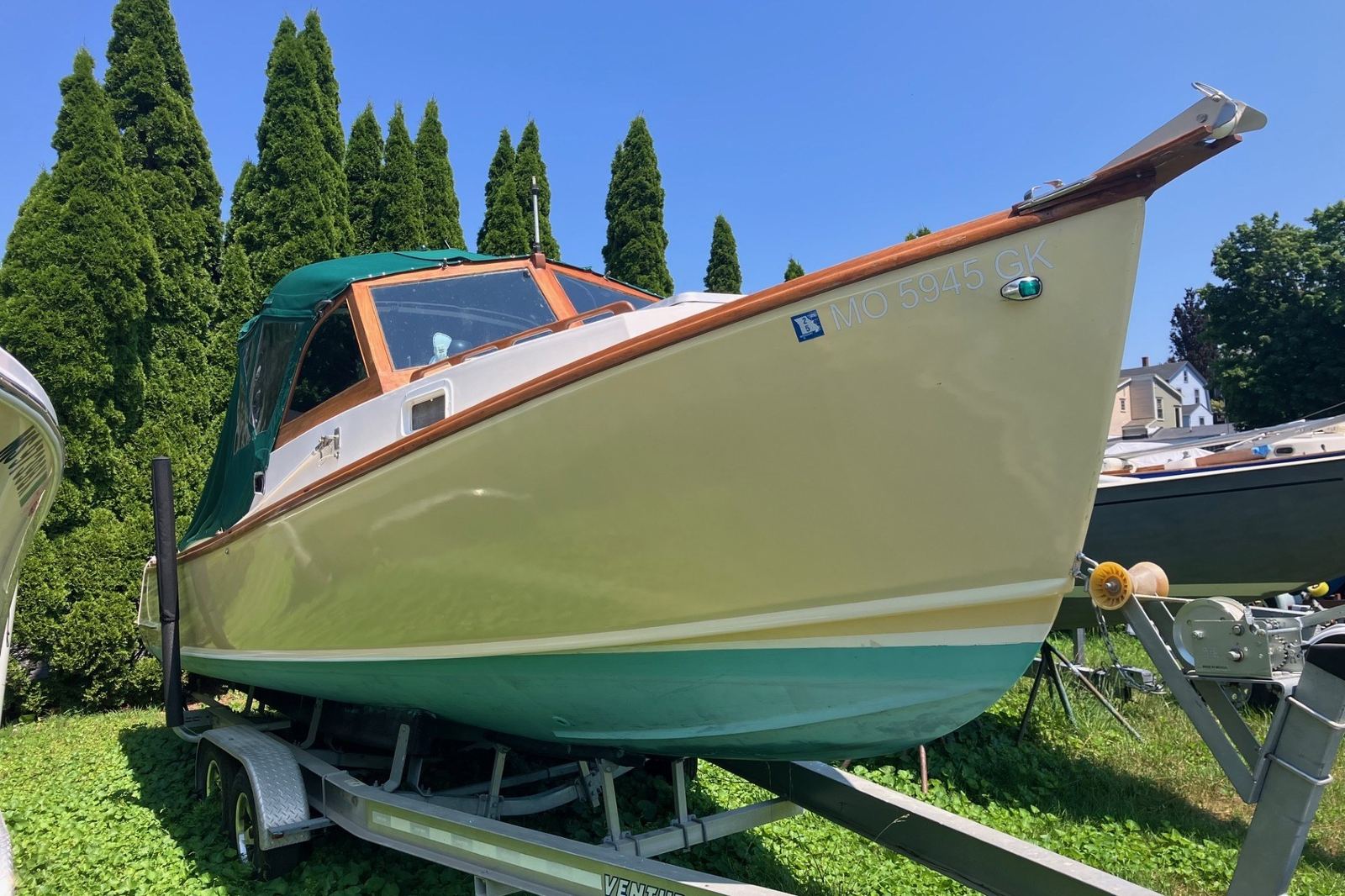 1986 Wasque 26 Downeast WATERLILLY — photo 1
